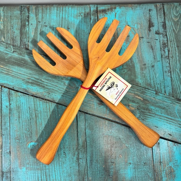 Vintage 90s Wooden Birch Canadian Moose Spoons - Picture 2 of 6